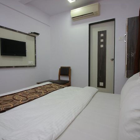 Hotel Apex Navi Mumbai Bagian luar foto
