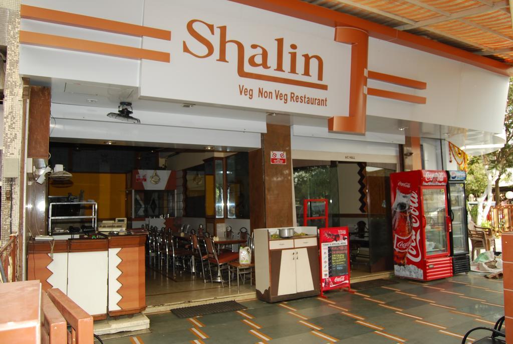 Hotel Apex Navi Mumbai Bagian luar foto