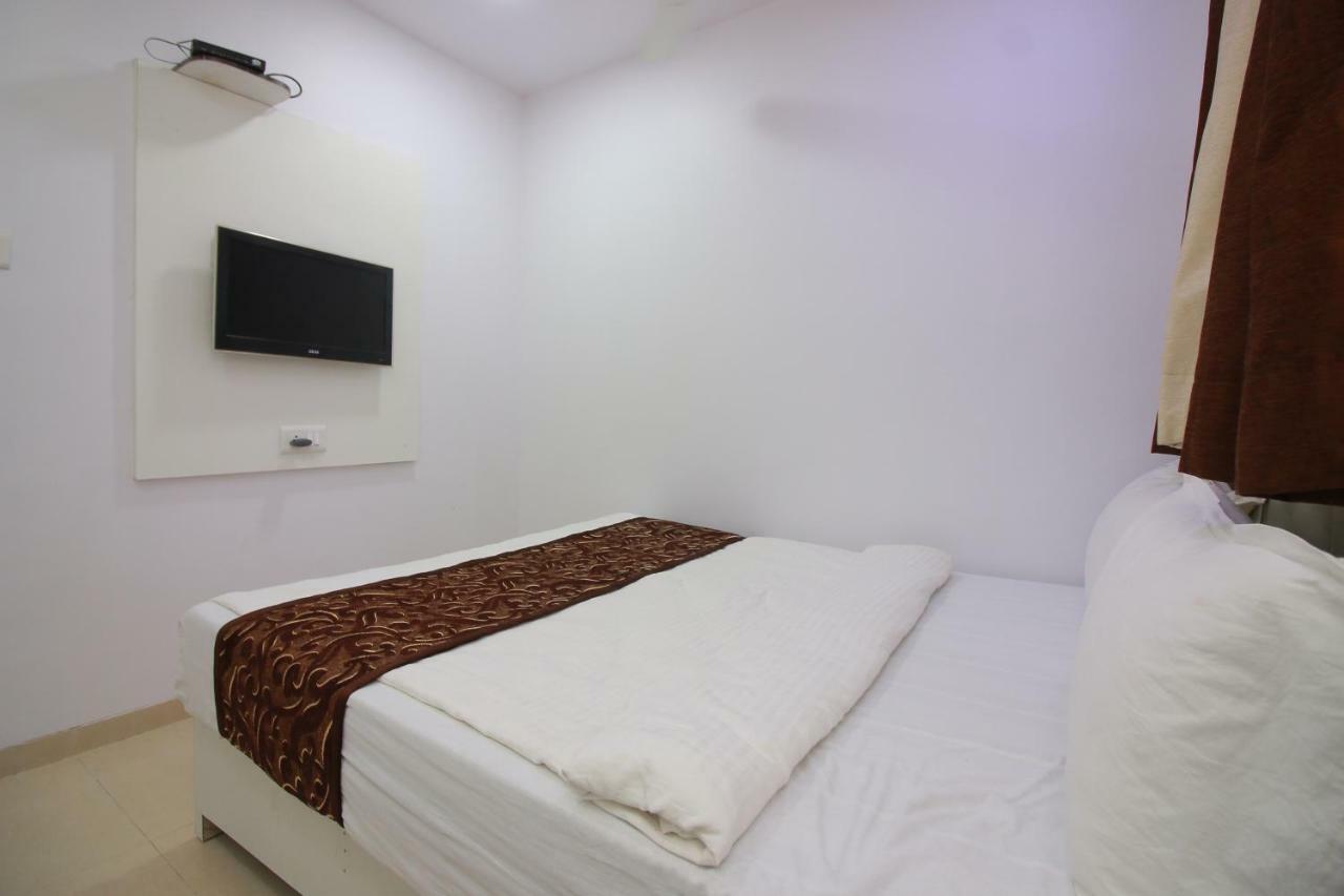 Hotel Apex Navi Mumbai Bagian luar foto