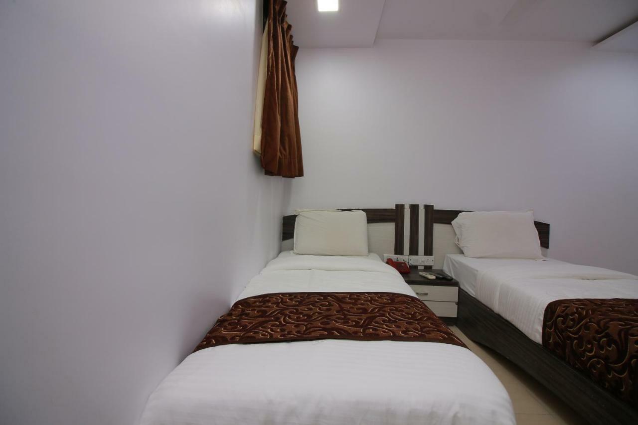 Hotel Apex Navi Mumbai Bagian luar foto