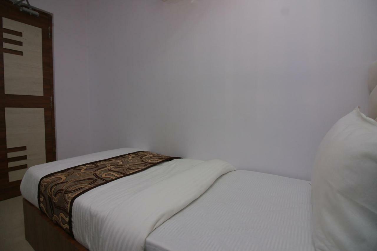 Hotel Apex Navi Mumbai Bagian luar foto