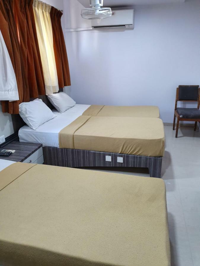 Hotel Apex Navi Mumbai Bagian luar foto