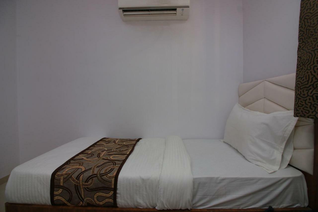 Hotel Apex Navi Mumbai Bagian luar foto