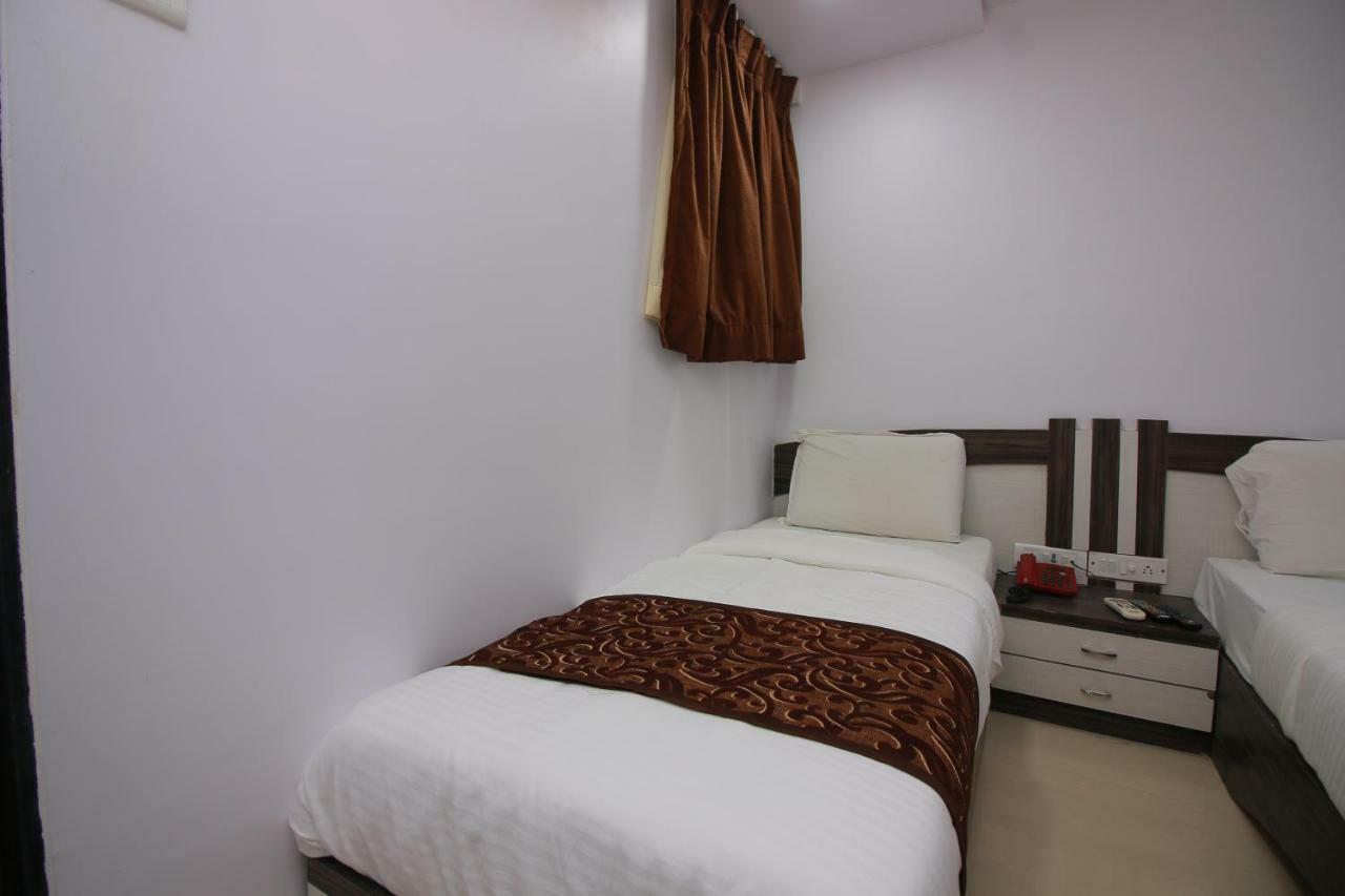 Hotel Apex Navi Mumbai Bagian luar foto