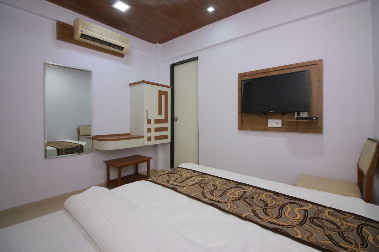 Hotel Apex Navi Mumbai Bagian luar foto