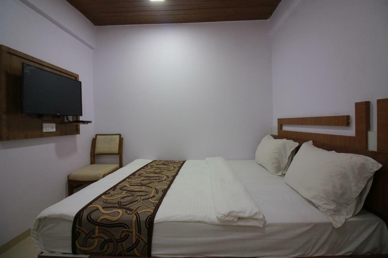 Hotel Apex Navi Mumbai Bagian luar foto