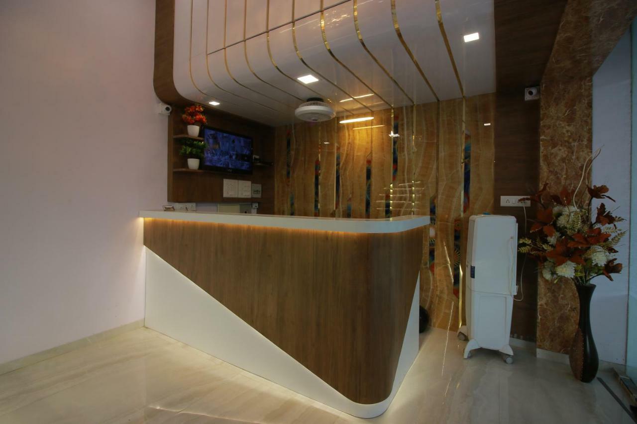 Hotel Apex Navi Mumbai Bagian luar foto