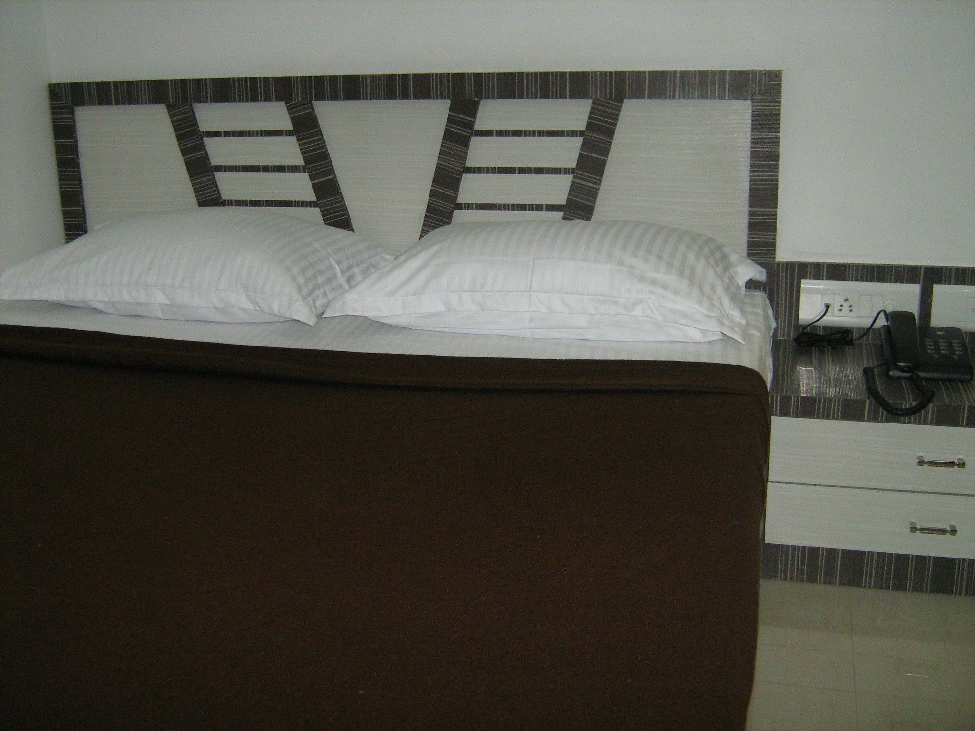Hotel Apex Navi Mumbai Bagian luar foto